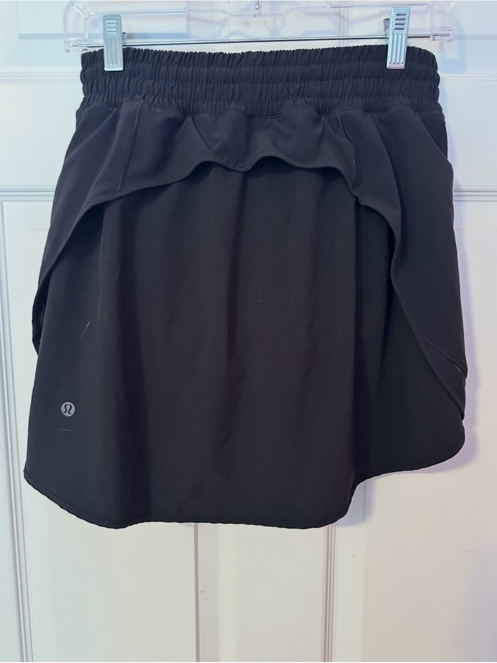lululemon athletica Women's Black Athletic Skort with Ruffle Waist size 6 - Picture 3 of 4